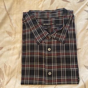 John Varvatos men’s shirt.